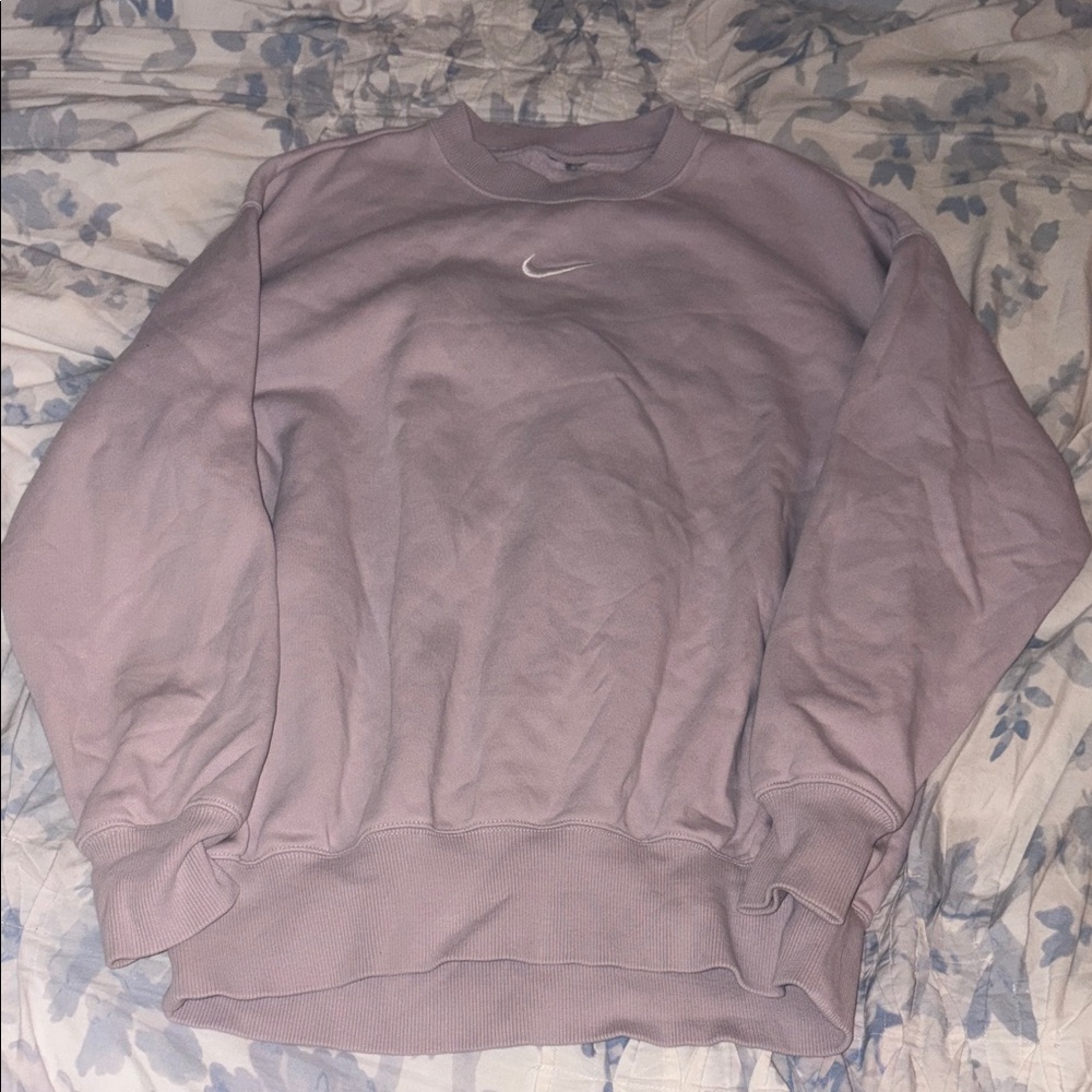 Nike Crewneck Sweatshirt – Pink/Mauve – Size Medium